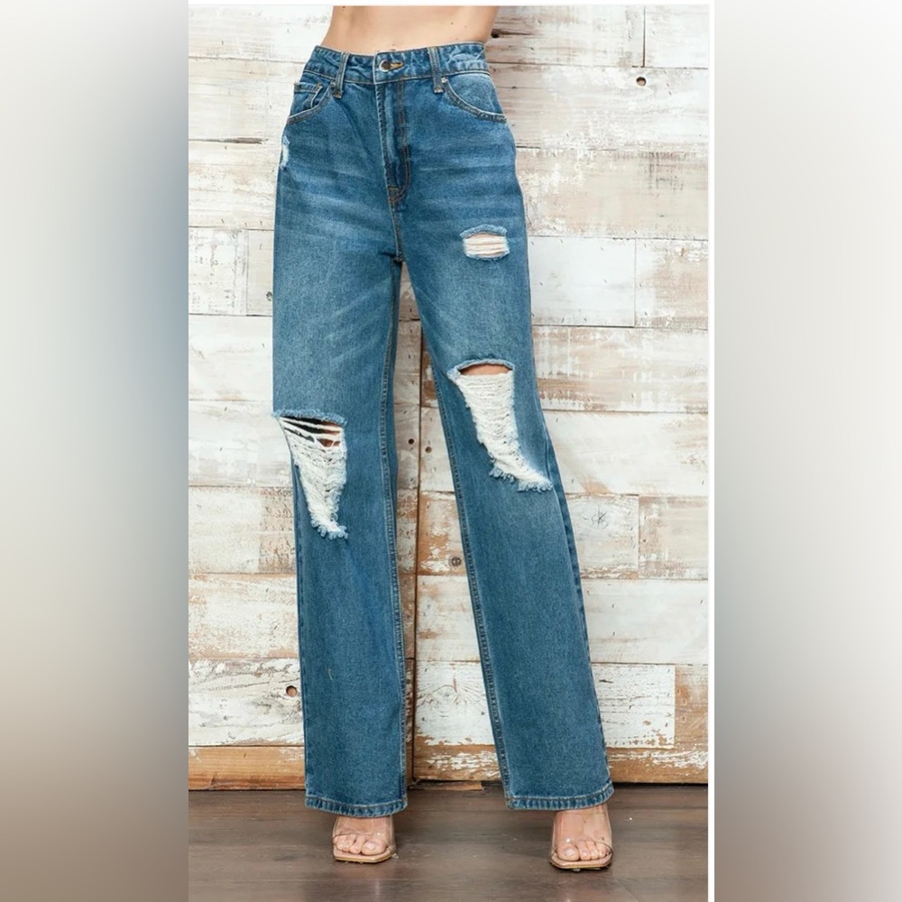 HAMMER COLLECTION High Waisted Distressed Knee Ripped Wide Leg Denim Jeans